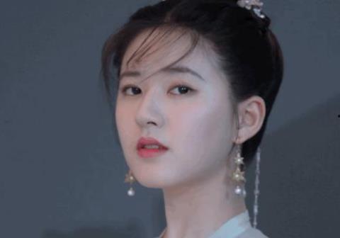 圈内人爆料赵露思吴磊关系,圈内人爆料背后的真实故事 第2张 圈内人爆料赵露思吴磊关系,圈内人爆料背后的真实故事 第2张